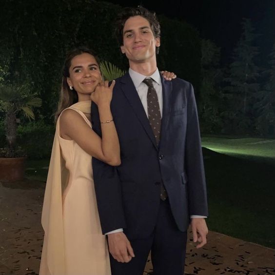 Simple A line V neckline Party Dresses Long Chiffon Prom Dresses