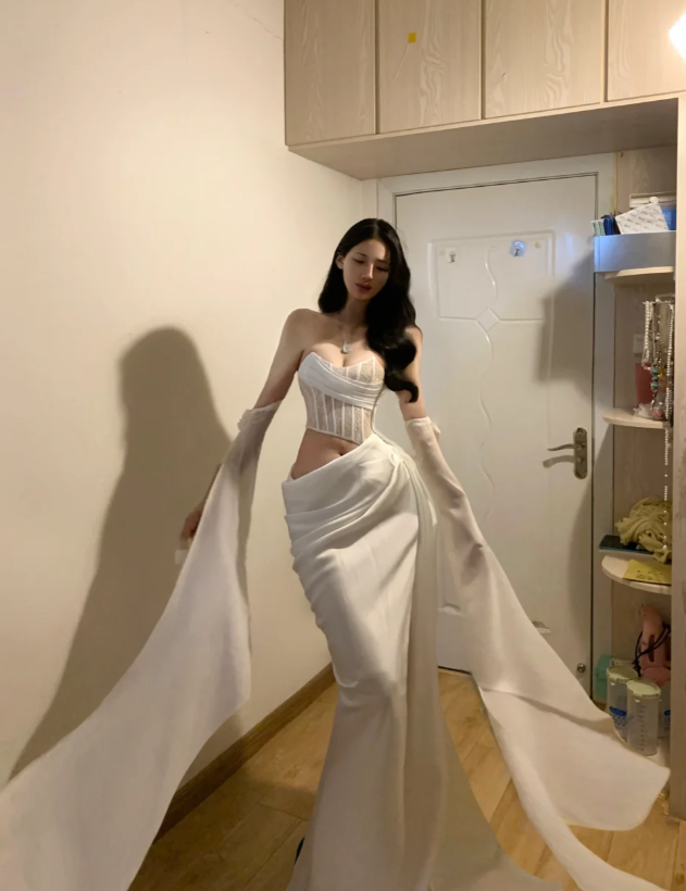 Sexy Strapless Satin Slit White Mermaid Long Prom Gown Party Dress D848