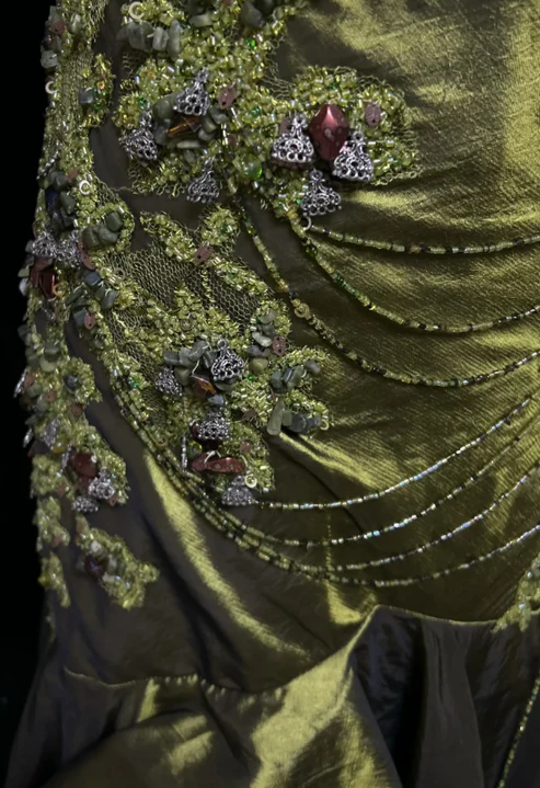 Vintage Spaghetti Strap Olive Green Satin Beaded Mermaid Long Prom Dresses Formal Prom Gown D880