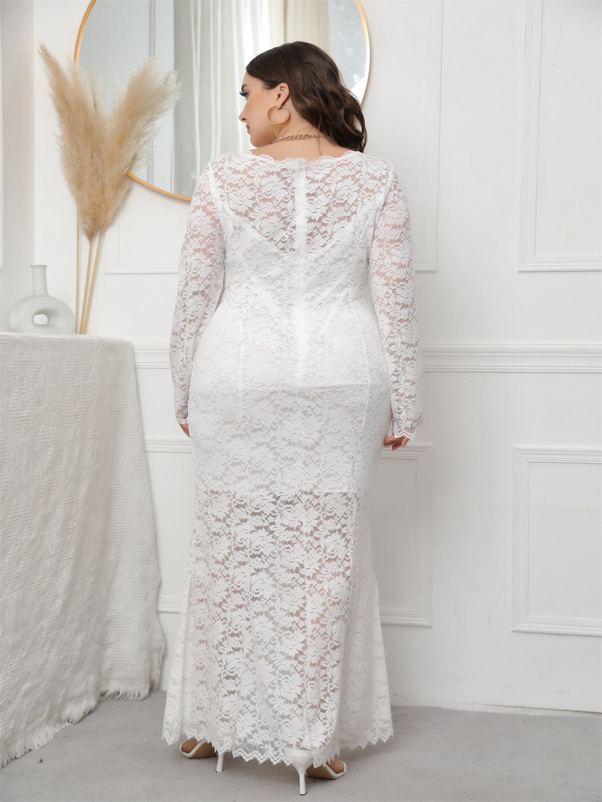 Lace Round Neck Long Sleeve Mermaid Maxi Dress