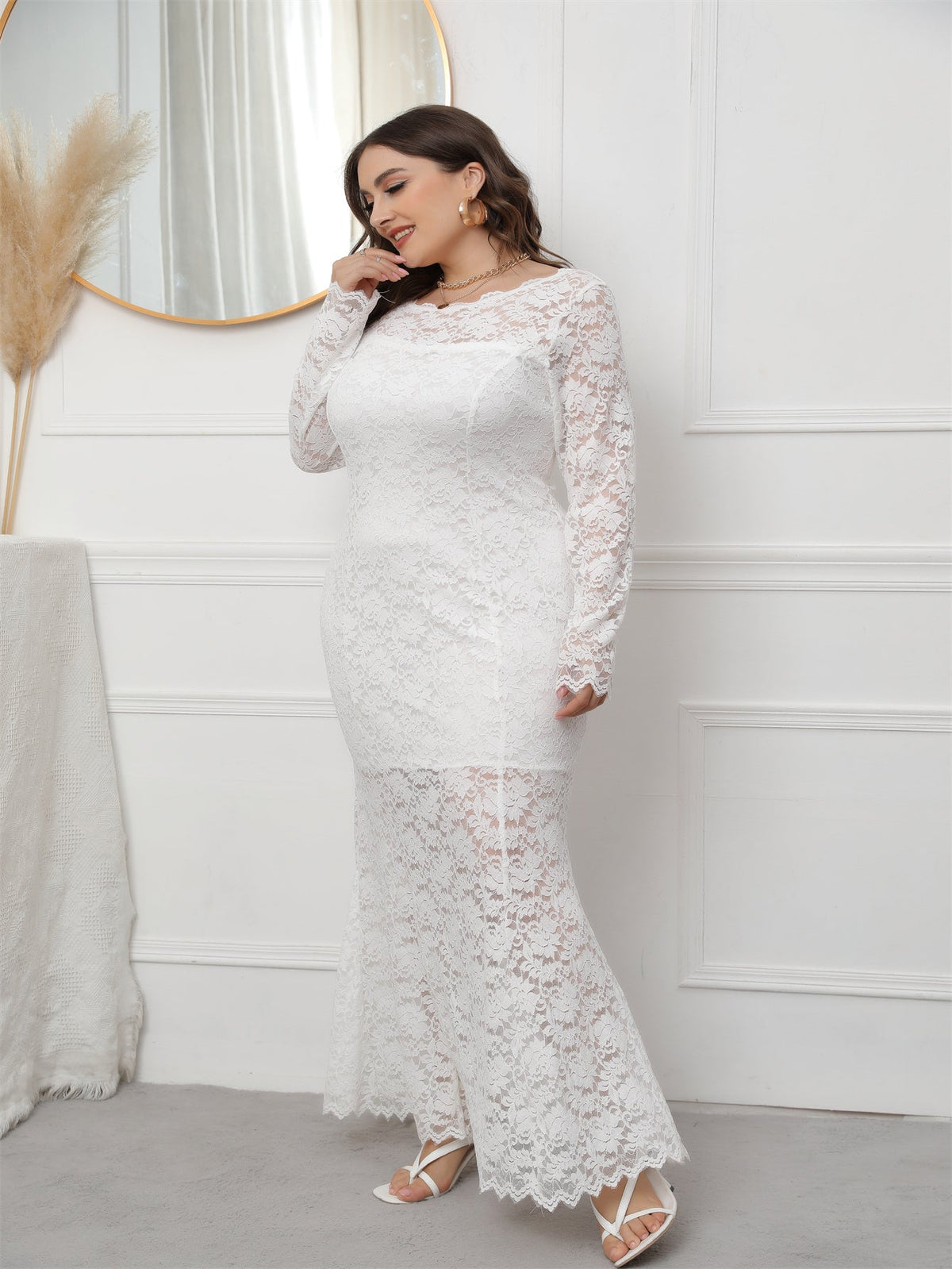 Lace Round Neck Long Sleeve Mermaid Maxi Dress