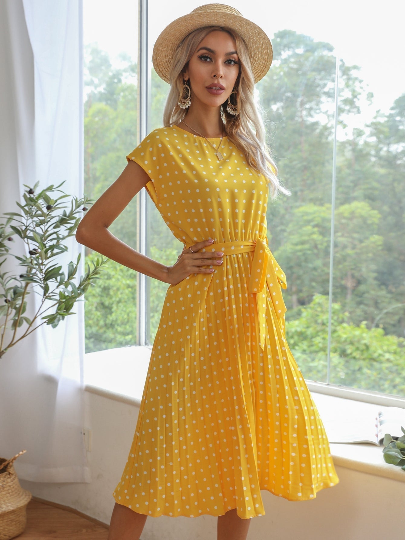 Polka Dot print Belted Pleated A-line Dress - Fashionpara