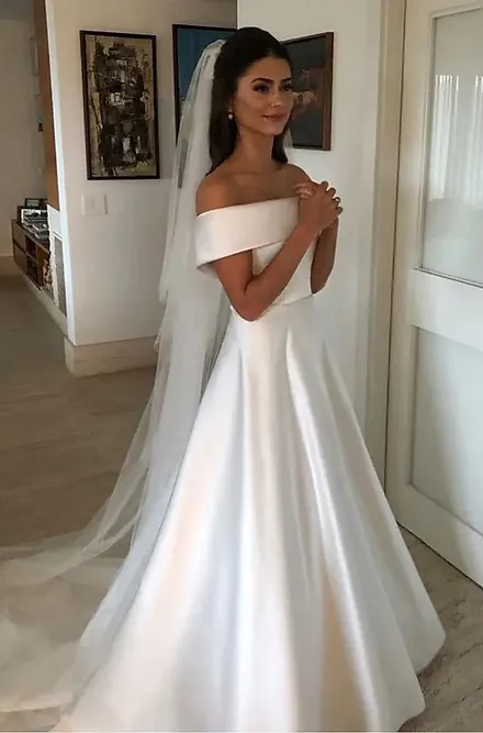 Simple Elegant Off the Shoulder A Line Wedding Dresses Satin Beach Garden Wedding Dresses Bridal Gowns