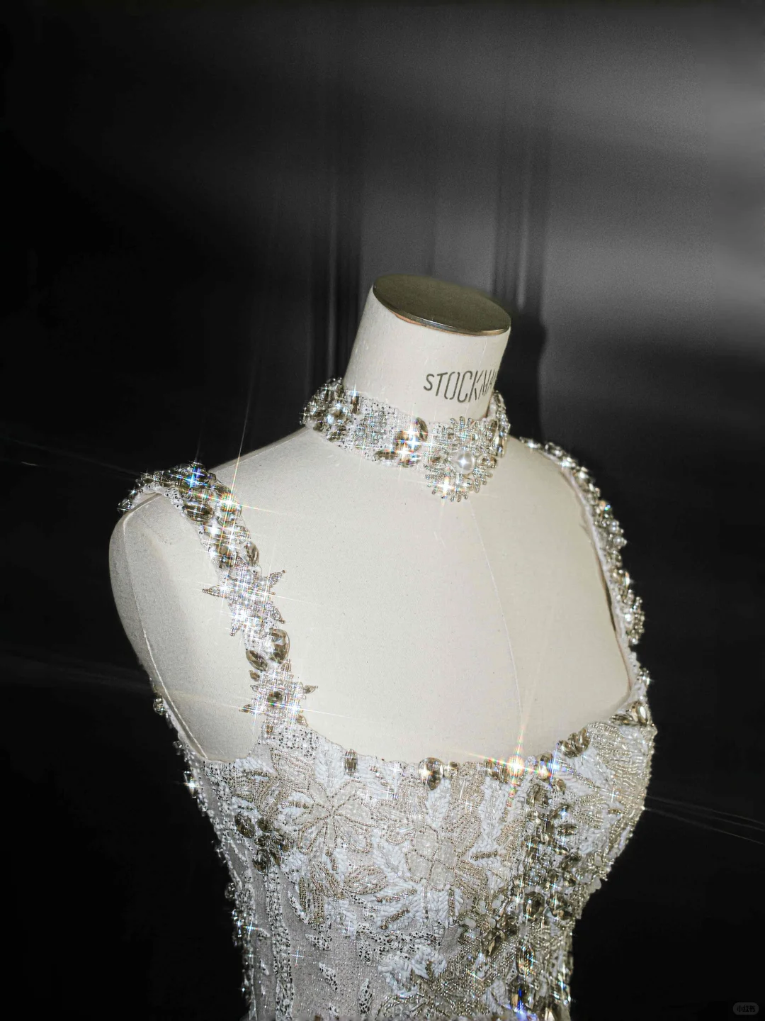 Gorgeous Spaghetti Straps Sequin Beaded Sheath Short Party Dress Short Formal Homecoming Dress D160