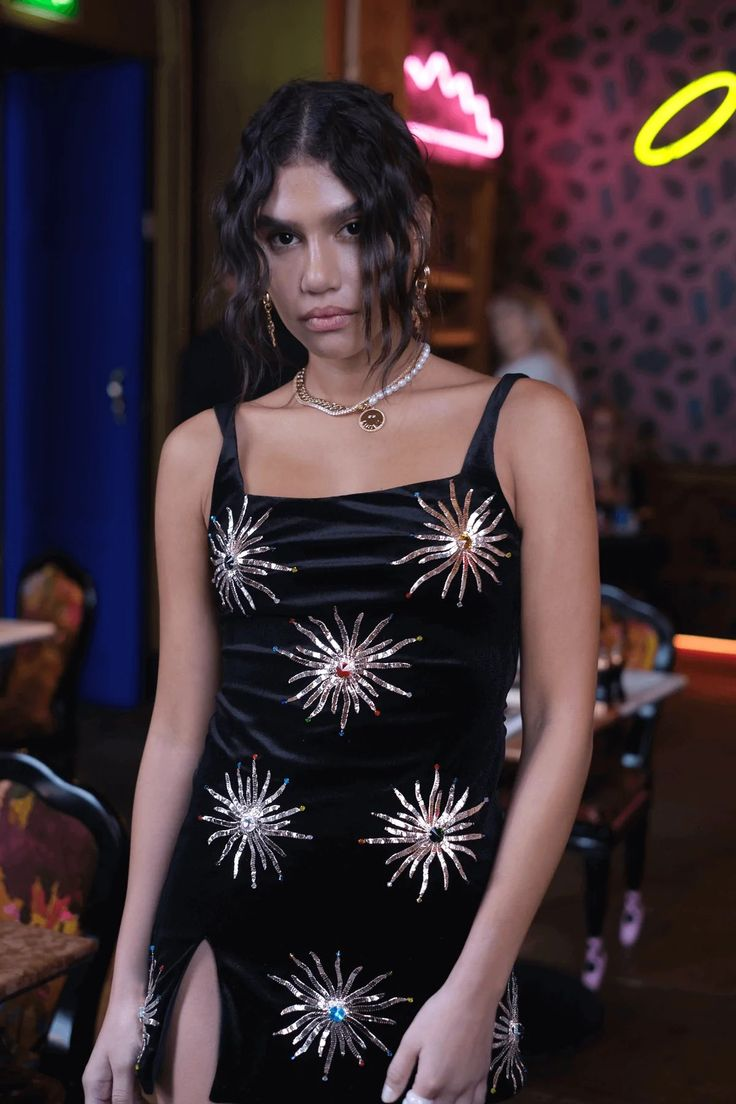 Pretty Sheath Square Neck Black Sequin Beaded Short Formal Grade Homecoming Dress Cocktail Dress S338