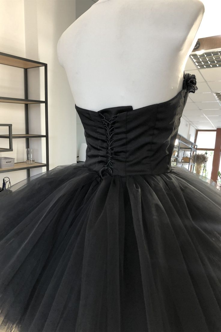 Elegant Sweetheart Black Corset Tulle Short Party Dress Birthday Dress S224
