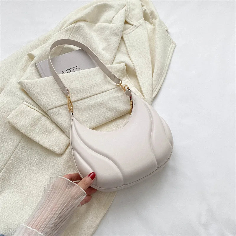 Retro Solid Color Saddle Leather Shoulder Bag