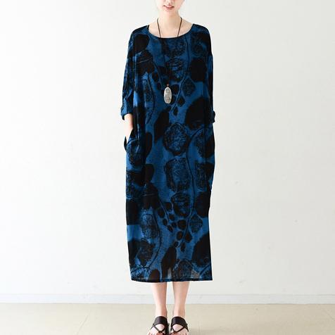 Abstract Marble Print Crew Neck Three Quarter Sleeve Midi Dress
