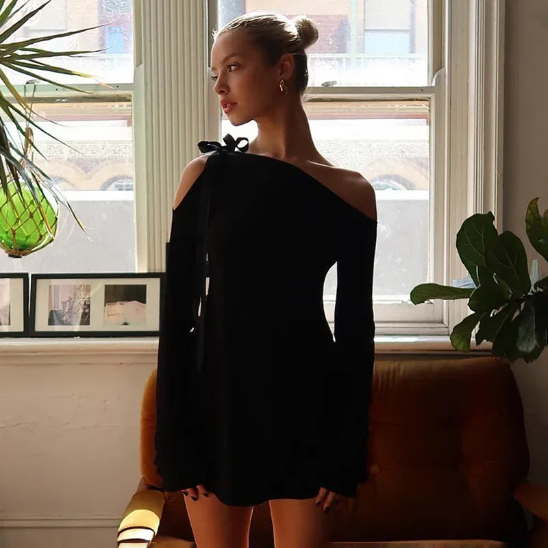 One Shoulder Long Sleeve Side Split Mini Dress 4