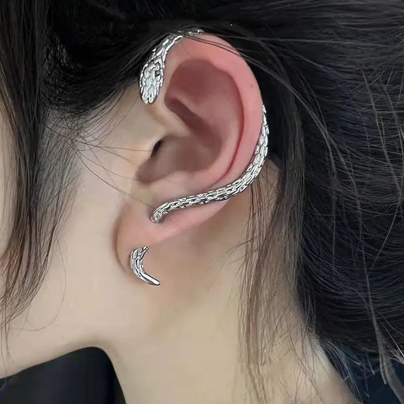 Reptile Rebellious Clasp Earring Without Piercing