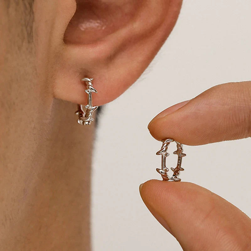 Shiny Thorns Circle Five-Pointed Star Earring