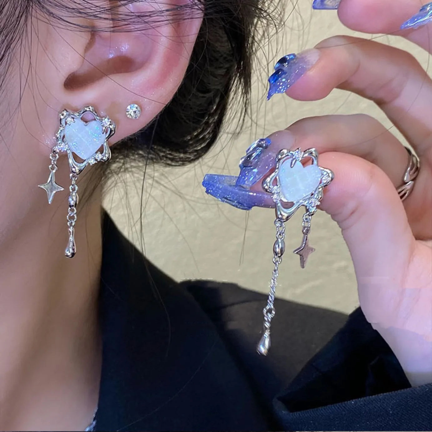 Gloomy Rebel Metal Chain Cross Affection Earring