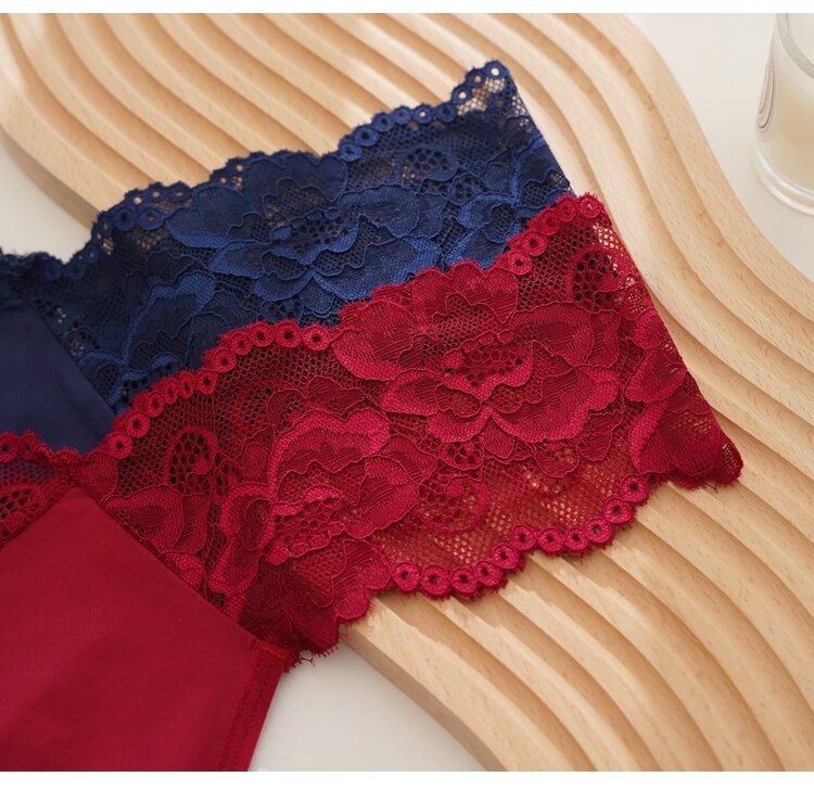 2Pcs/Lot Lace Lingerie Temptation Low-waist Panties