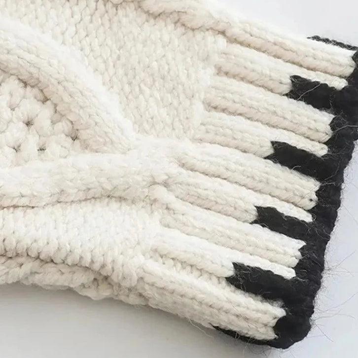 First Class Turtleneck Loose Sweater 11