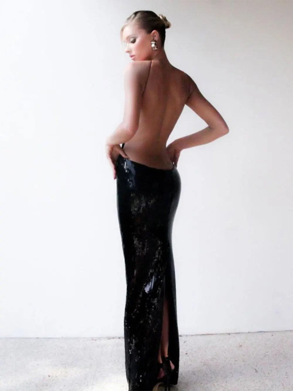 Sequin Deep V-Neck Halter Mermaid High Split Maxi Dress - View 7
