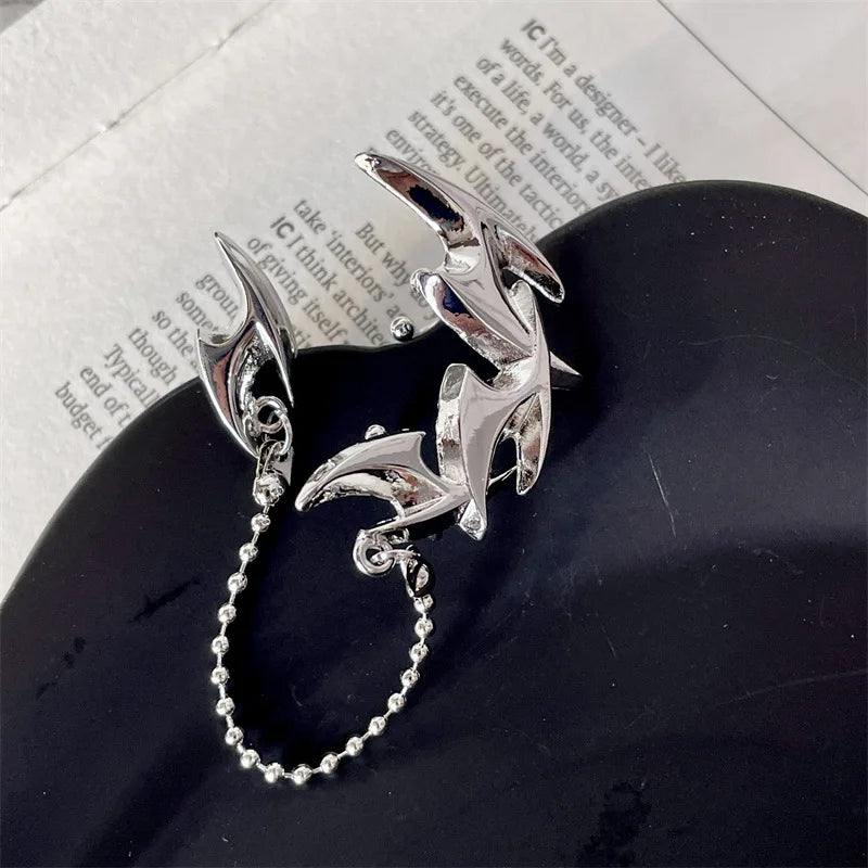 Rebellious Darts Chain Fringe Clip Stud Earring