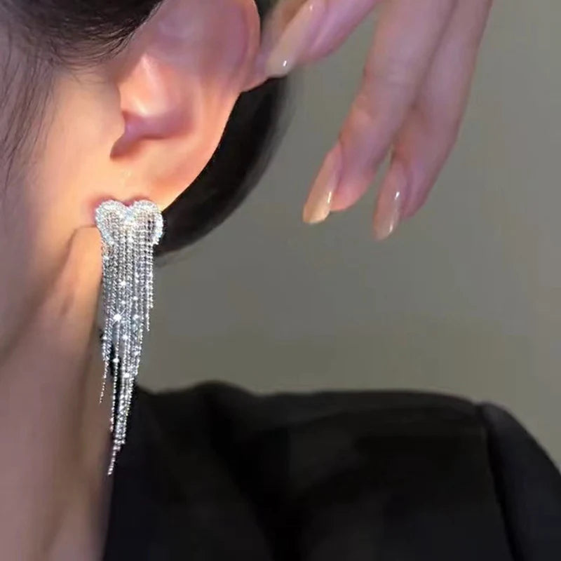 Sparkling Empty Center Rhinestone Dangle Earring