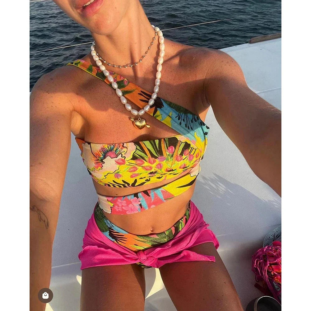 One Shoulder Hollow Print Bikini Set