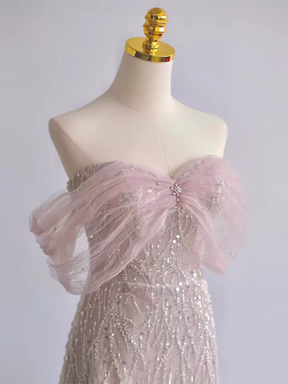 Pretty A line Off The Shoulder Pink Sequin Long Evening Party Dress Prom Dresses With Beads