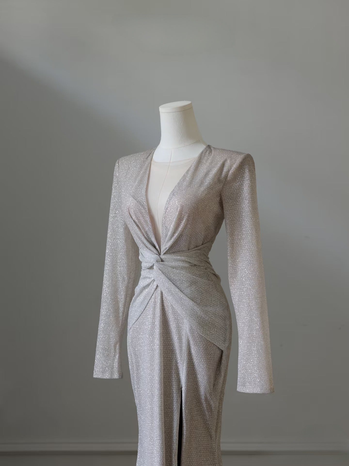 Classy Mermaid V Neckline Long Sleeves Sequin Ruffles Long Evening Dress Prom Dresses SD2499