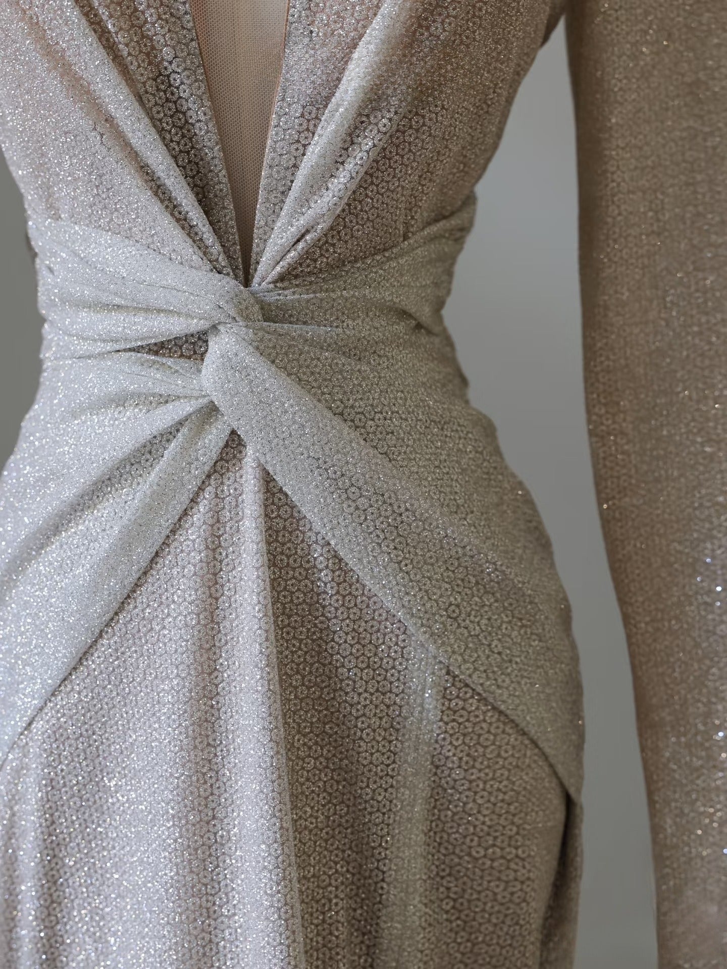 Classy Mermaid V Neckline Long Sleeves Sequin Ruffles Long Evening Dress Prom Dresses SD2499