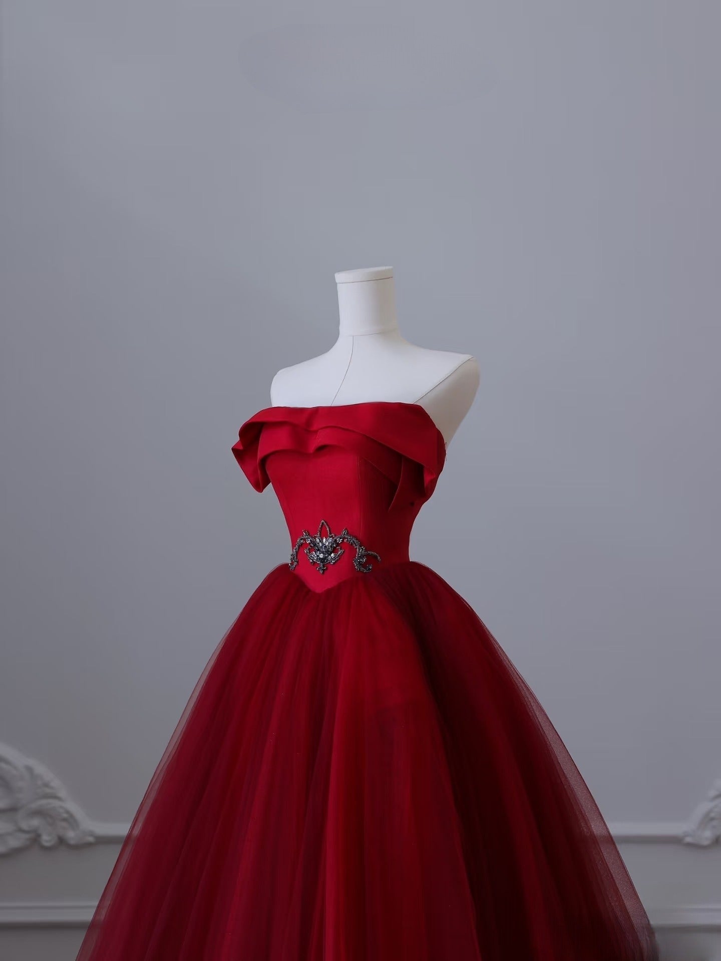 Classy Balll Gown Strapless Red Tulle Long Evening Dress Prom Dresses SD2516