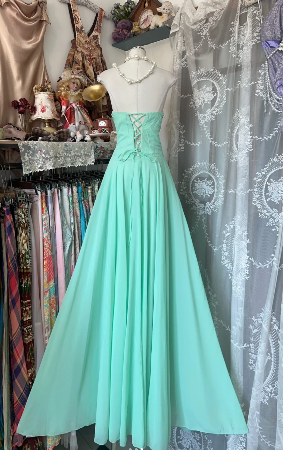 Classy Sweetheart Neck Light green Chiffon Appliques A Line Birthday Party Dress Long Wedding Guest Dress D1657