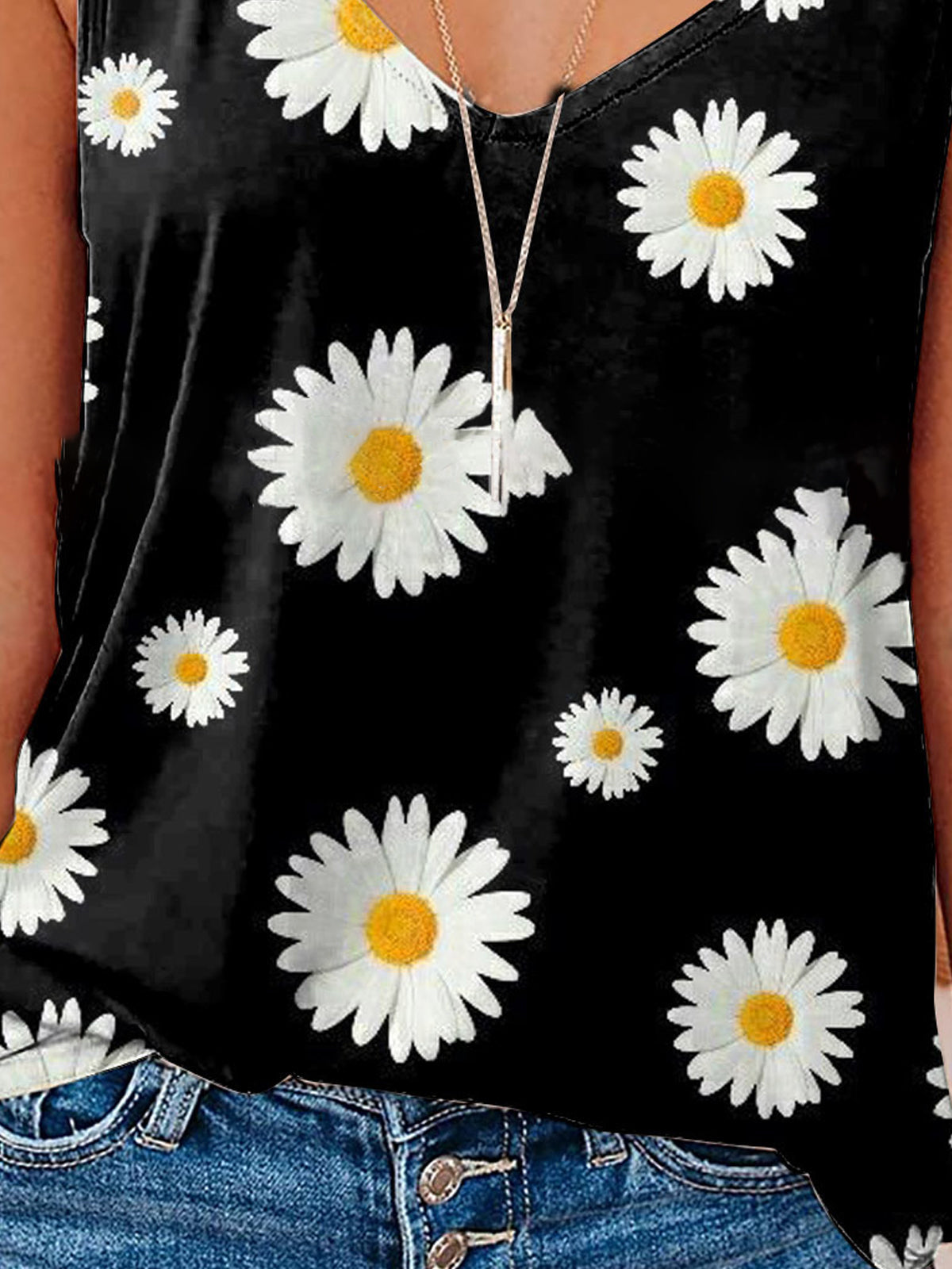 V-Neck Strap With Small Daisy Print Tank Tops