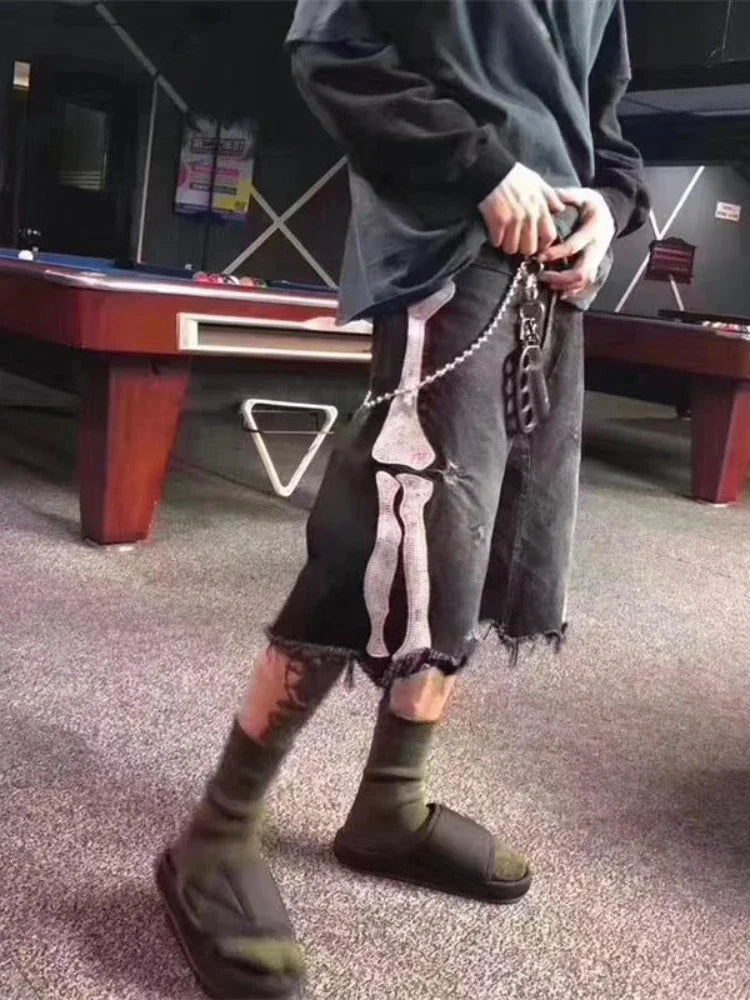 Graphic Embroidery Short