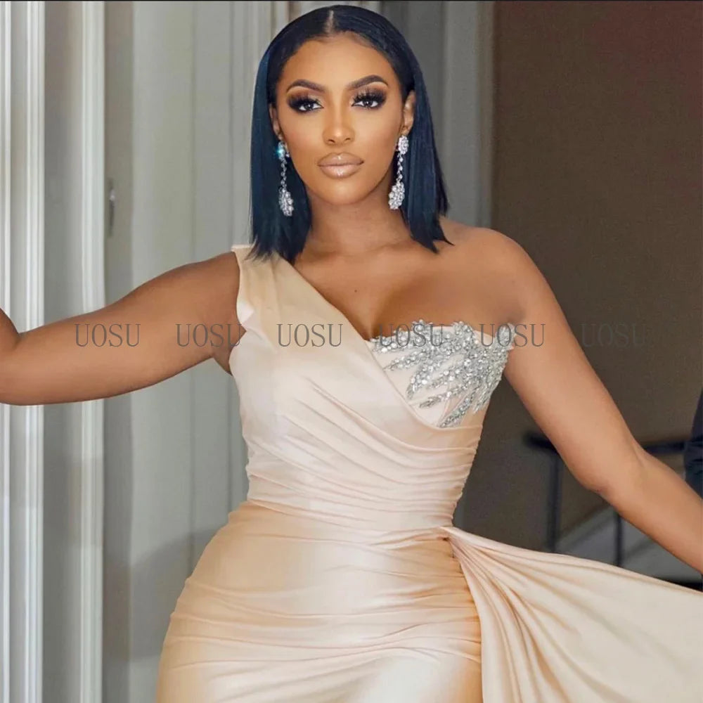 Bridesmaid Dress Champagne One Shoudler Mermaid Bridesmaid Gown for Wedding Draped Beading Women's Formal Evening Dresses
