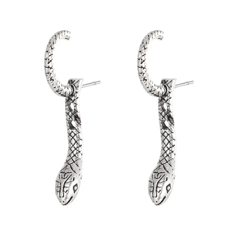 Dark Animal Serpent Clasp Character Earring