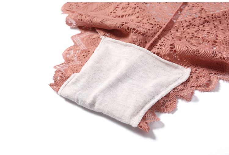 2Pcs/Lot Temptation Panties Lace Underwear Low-Waist Thong Hollow Out G String Briefs Comfortable Lingerie