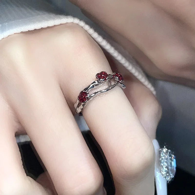 Gothic Unpredictable Stone Animal Ring