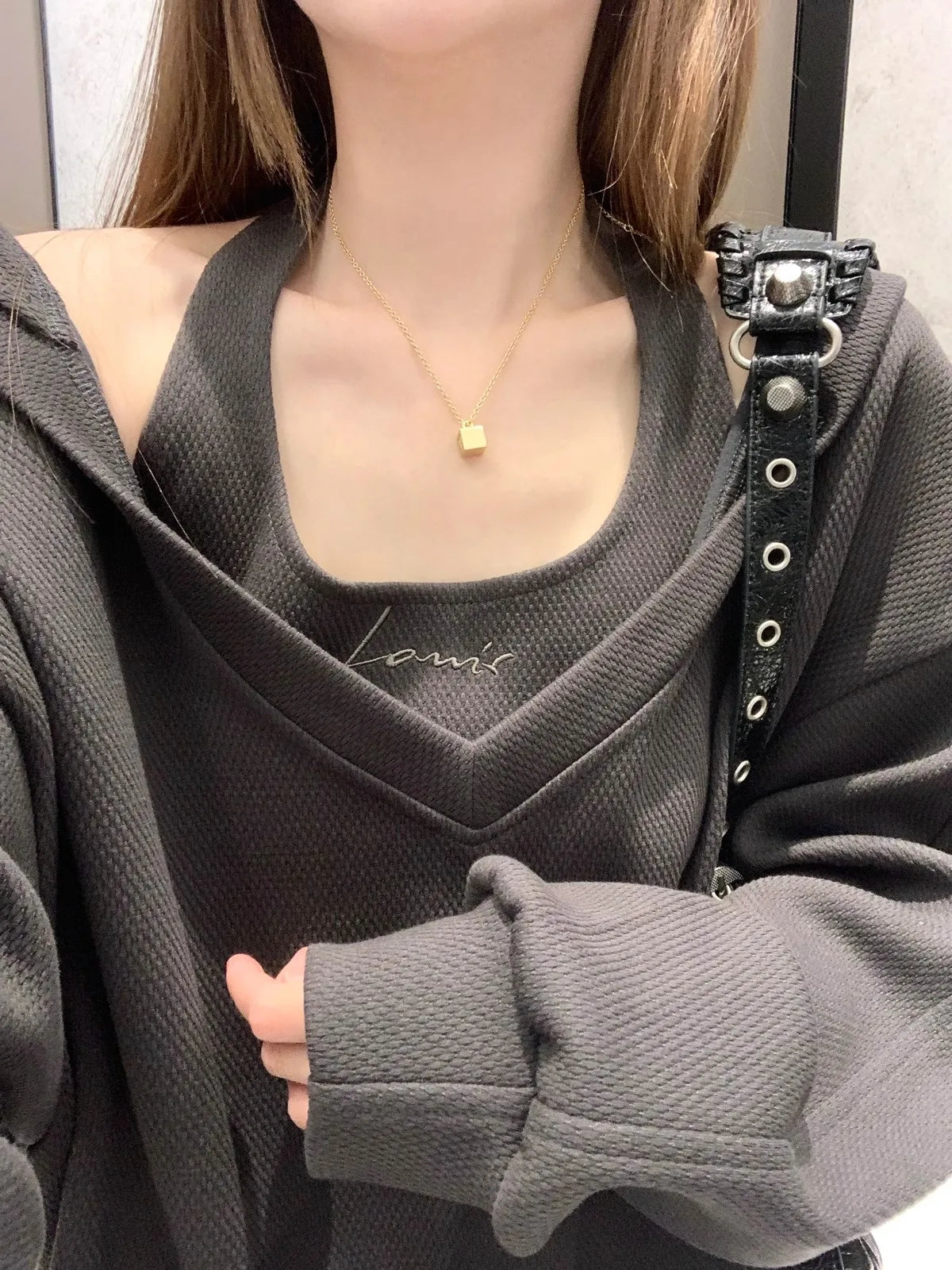 Slouchy Casual Solid Oversized Hoodie 4