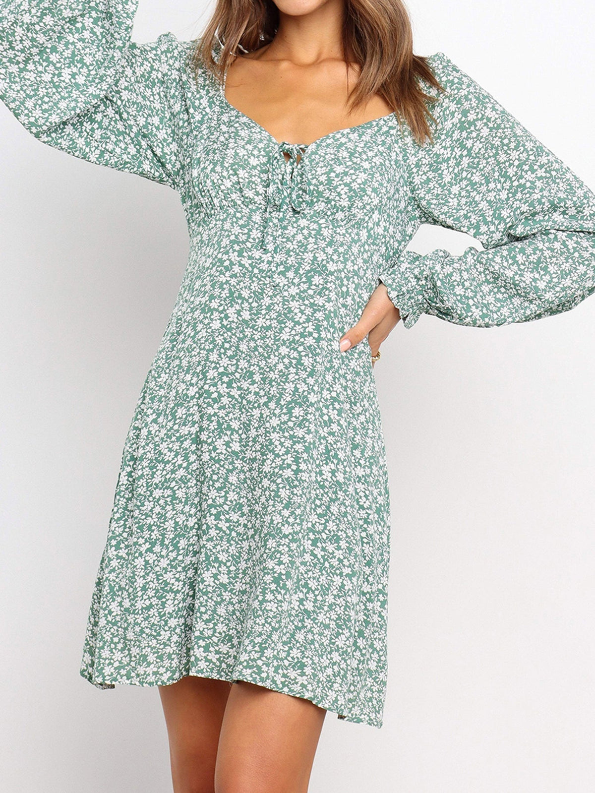 KittenAlarm - Sexy backless strappy long-sleeve floral dress