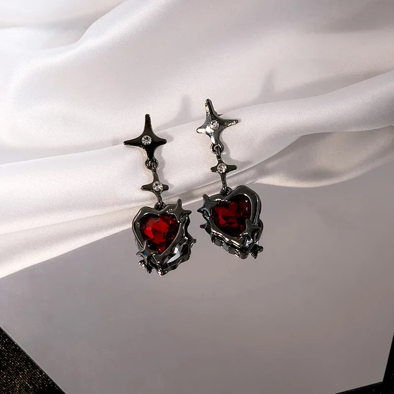 Gloomy Rebel Metal Chain Cross Affection Earring