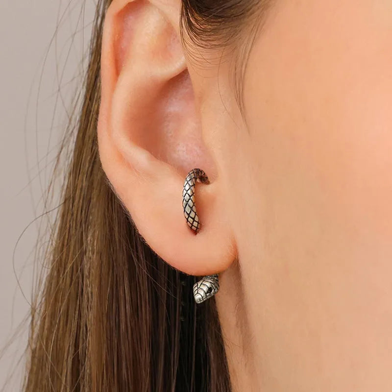 Dark Animal Serpent Clasp Character Earring