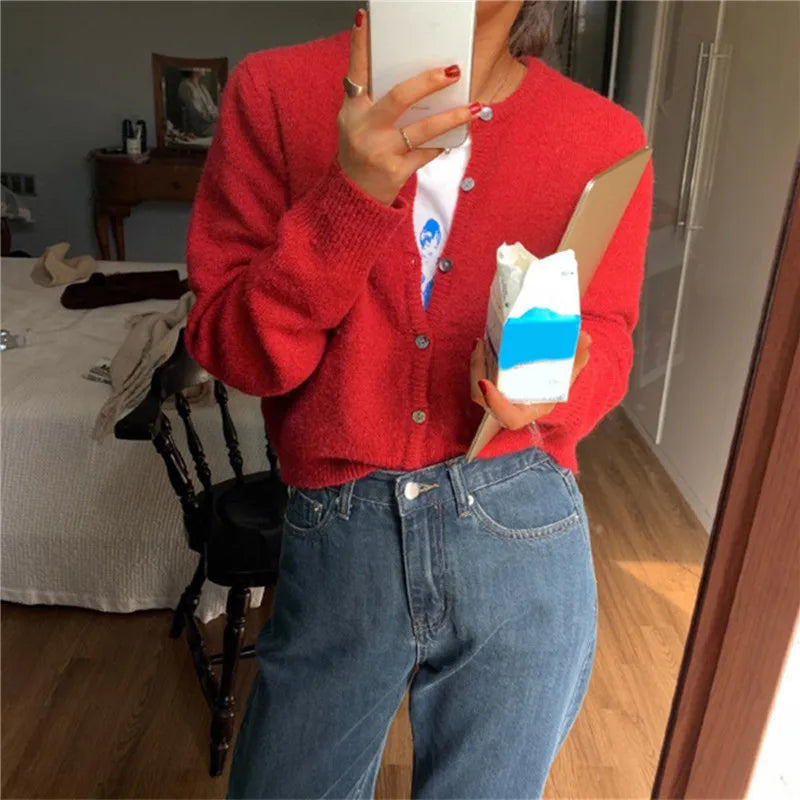 Single Breasted Solid Round Neck Knitted Cardigan