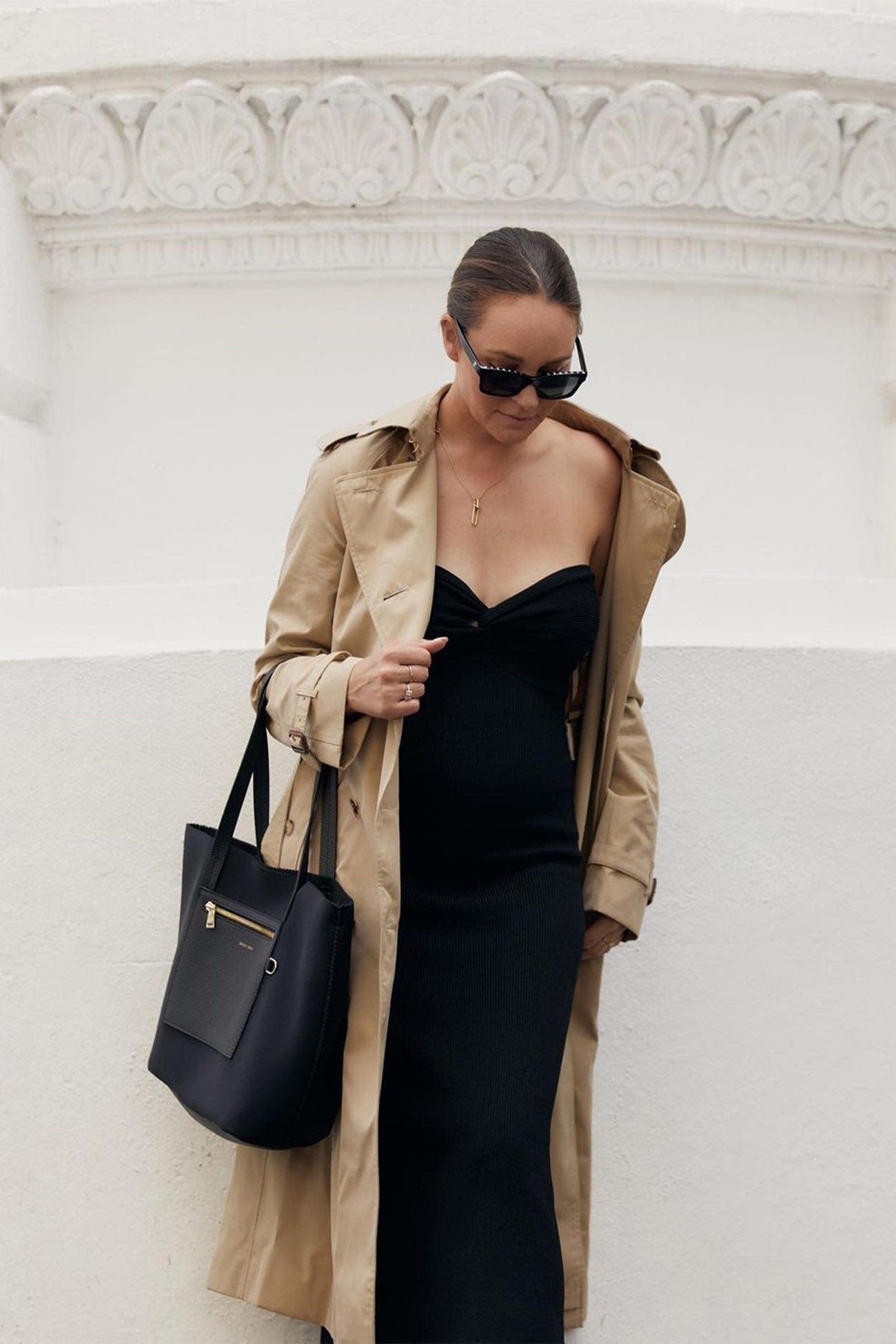 Front Twisted Strapless Knitted Dress