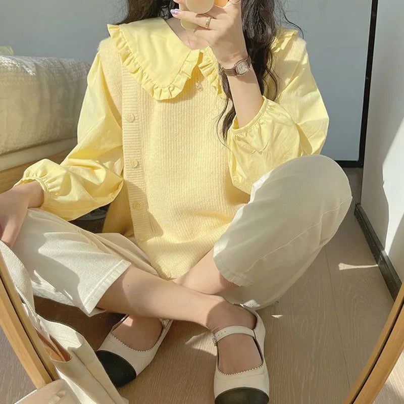 Simple Ruffles Single Breasted White Blouse