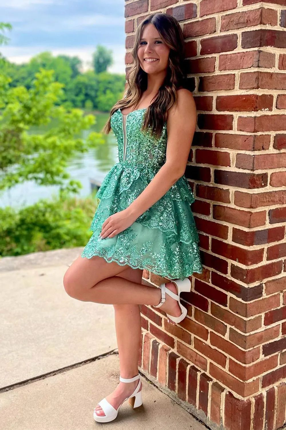 Sparkly A-Line Spaghetti Straps Short Tulle Homecoming Dress With Sequin - Fashionpara