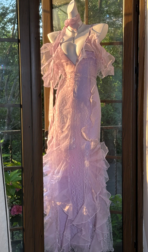 Classy Pink Spaghetti Straps V Neck Lace Chiffon Ruffle Mermaid Evening Dress Long Party Dress with Ribbon D1246