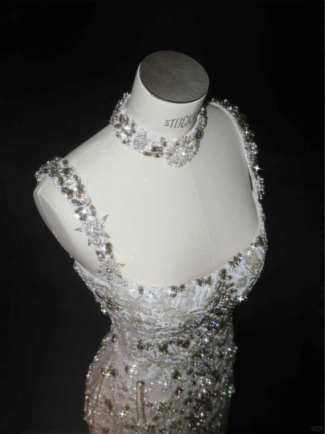 Gorgeous Spaghetti Straps Sequin Beaded Sheath Short Party Dress Short Formal Homecoming Dress D160