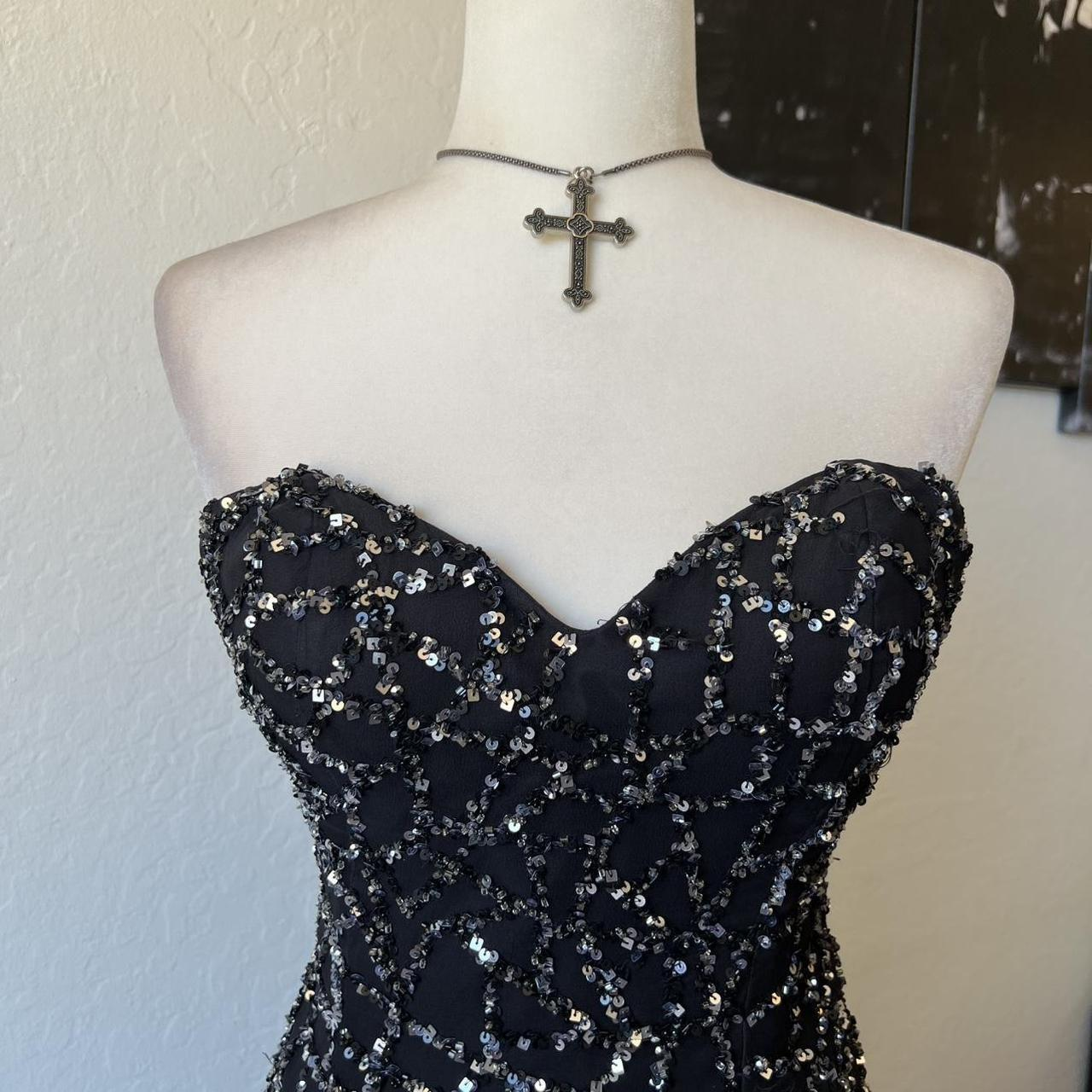 Sparkly Black Sweetheart Neck Sequin Sheath Cocktail Dress Formal Graduation Homecoming Dress D510