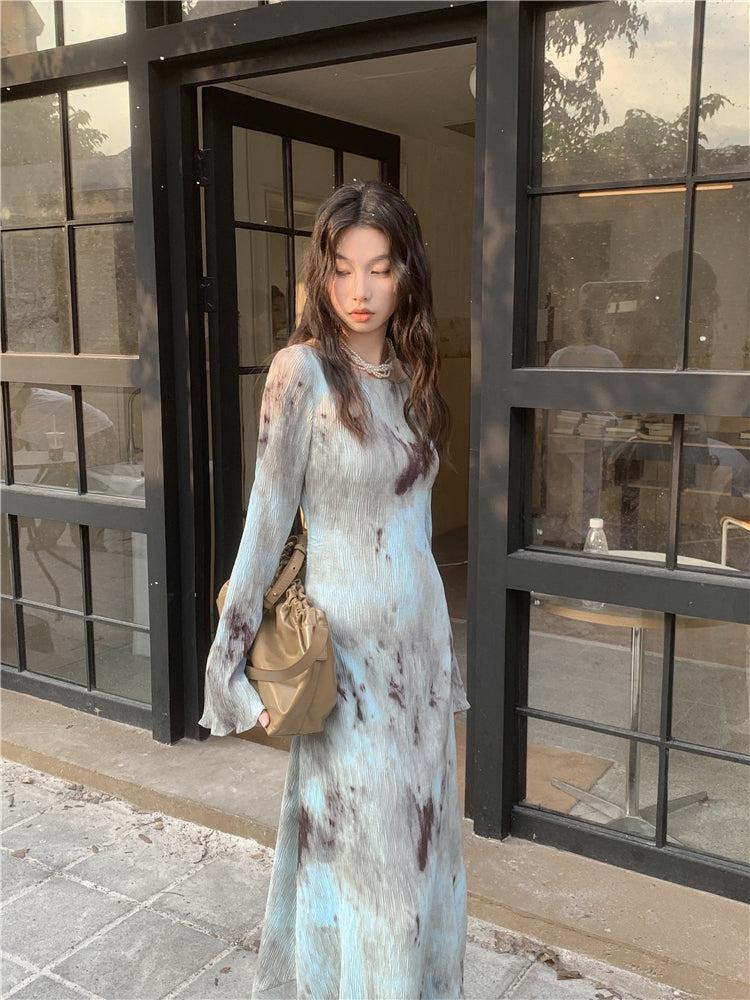 Tie-Dye Round-Neck Long-Sleeve A-Line Maxi Dress 4