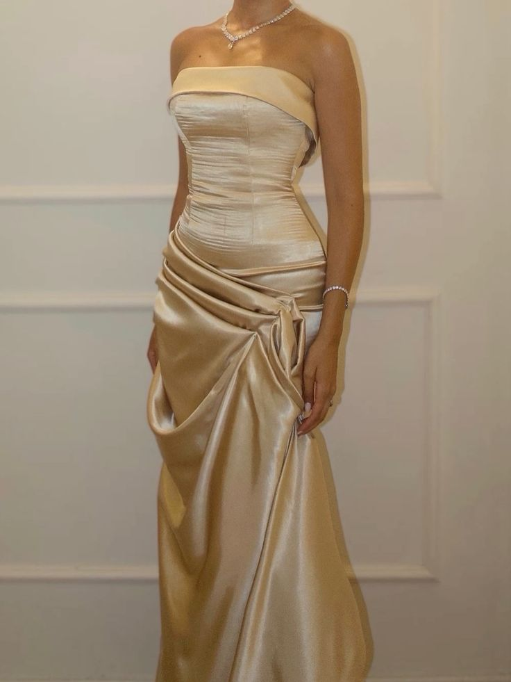 Trendy Champagne Strapless Satin Pleated Mermaid Evening Dress Formal Wedding Guest Dress D1078