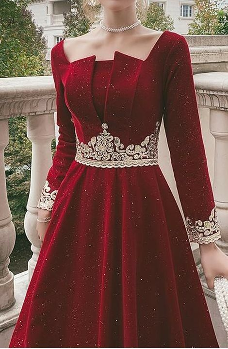 Pretty Red Velvet Beaded Appliques A Line Birthday Party Dress Long Evening Gown D1612