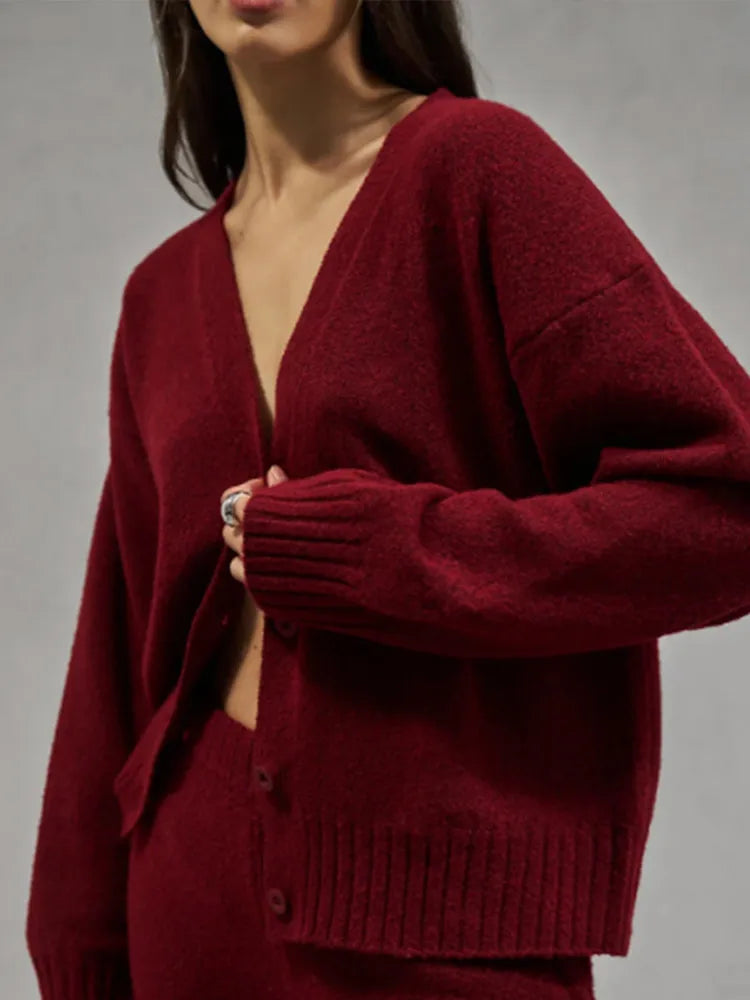 Burgundy Loose V-neck Single Breasted Cardigan Wine red / S