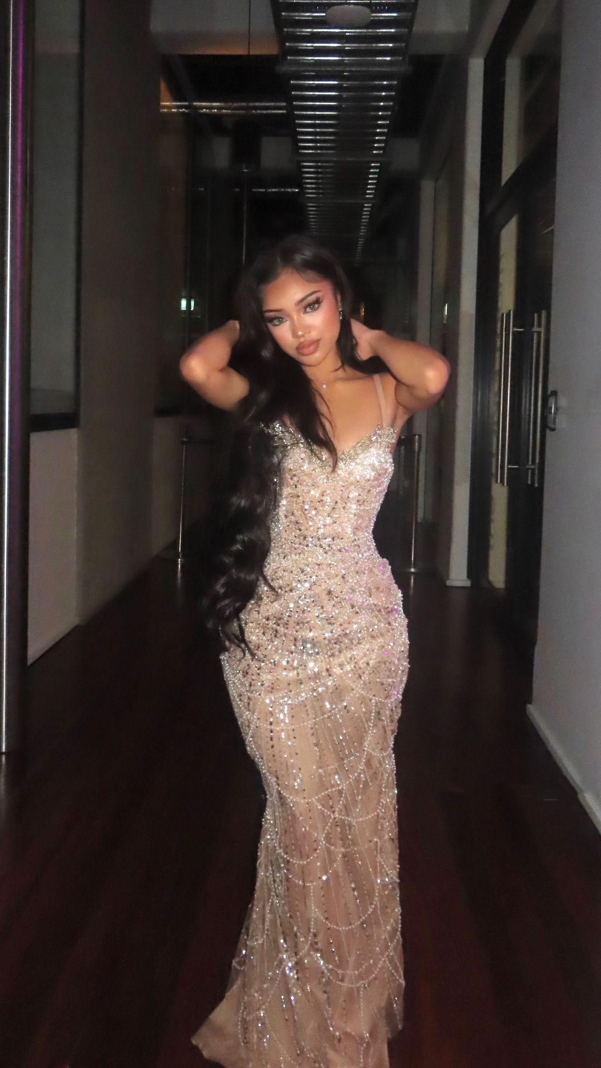 Gorgeous Spaghetti Straps Champagne Sequin Beaded Mermaid Prom Dress Long Evening Gown D1058