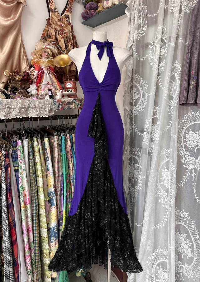 Elegant Halter V Neck Satin Lace Mermaid Long Evening Dress Purple Birthday Party Dress Prom Gown D1786